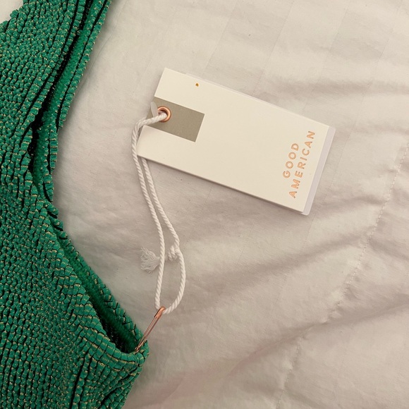 GOOD AMERICAN always fits metallic one shoulder bikini top - Picture 4 of 8